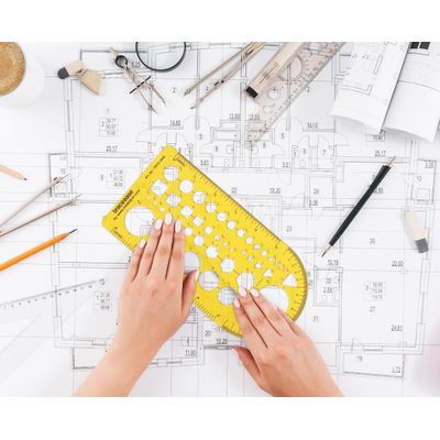 Traceease Trace Simple Trace Stable, 43 Símbolos Geométricos, Molde de Formas para Desenho, Régua Plástica 20,3 x 10,1 cm, 1 Peça - S4Sassy Amarelo