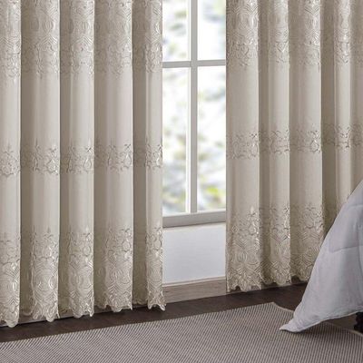 Cortina Liz Bordada Para Varão Simples 3,00m X 2,60m Com Forro 100% Poliéster - Bege