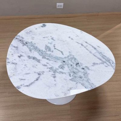 Mesa De Jantar Cone Redonda Orgânica Sol 90x80cm Marmore Branco Extra