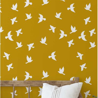 Papel de Parede Pássaros Voando Amarelo, Vinil Autoadesivo Decorativo, Revestimento DIY Fácil para Quarto, Sala e Ambientes - S4Sassy 63,5 cm (L) × 609,6 cm (C) / Amarelo - Vinil Texturizado