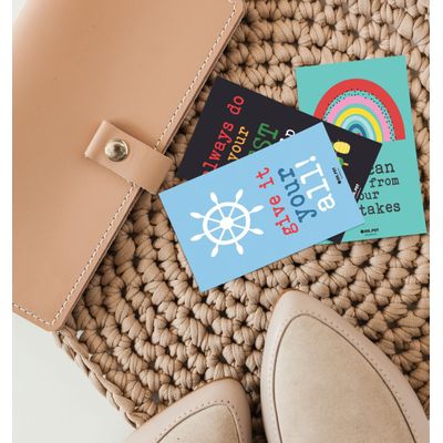 Pacote com 36 Bilhetes Inspiradores Diários para Lancheira (Tema Verão), Afirmações Positivas para Crianças/Adolescentes - Inkdotpot 8,89 Cm × 6,35 Cm / Multicolorido