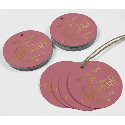 Etiquetas de Papel Penduradas para Lembrancinhas de Aniversário 'Obrigado por Celebrar Comigo' com Foil - Inkdotpot 50 Etiquetas Metalizadas / Rosa - Dourado