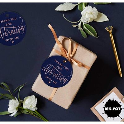 Etiquetas de Garrafa 'Obrigado por Celebrar Comigo' para Lembrancinha de Aniversário, Metalizadas - Inkdotpot 50 Etiquetas Metalizadas / Azul - Ouro Rosé