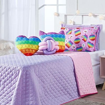 Kit Cobre Leito Colcha Solteiro Pop It Lilás/rosa Dupla Face Com Almofadas Estampadas 06 Peças