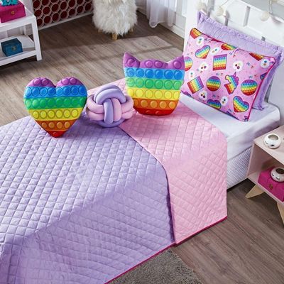 Kit Cobre Leito Colcha Solteiro Pop It Lilás/rosa Dupla Face Com Almofadas Estampadas 06 Peças