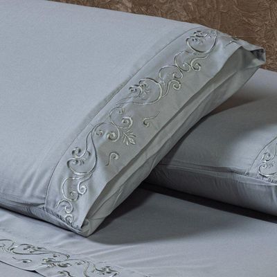 Jogo De Cama Lençol Casal Padrão Blossom Bordado Floral Percal 300 Fios Com Fronhas 04 Peças - Toque Acetinado Cor Cinza