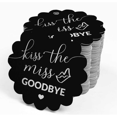 Etiquetas de Papel Metalizado para Pendurar 'Kiss The Miss Goodbye' para Lembrancinhas de Despedida de Solteira - Inkdotpot 50 Etiquetas Metalizadas / Preto - Prata