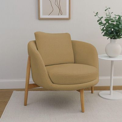 Poltrona Decorativa Austin Base Madeira Bouclé Camel - Nexta Casa