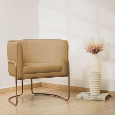 Kit 02 Poltronas Decorativas Betina Base Aço Ouro Fosco Bouclé Camel - Nexta Casa