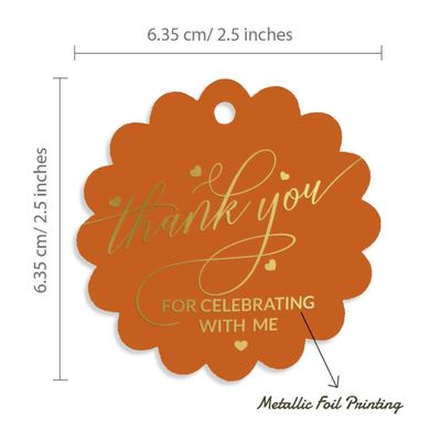 Tags de Papel para Lembrancinhas de Aniversário 'Obrigado por Celebrar Comigo' com Acabamento Metalizado - Inkdotpot 100 Etiquetas Metalizadas / Laranja - Dourado