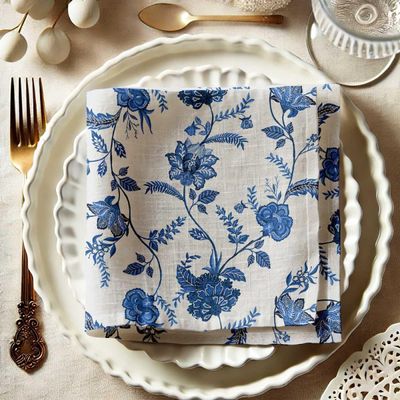 Guardanapos de Musselina de Algodão Branca com Estampa Floral Azul Elegante - Jogo 12 51x51 cm Textura Xadrez, Lavável à Máquina - Vargottam 50,8 Cm × 50,8 Cm – Pacote Com 12 Peças / Azul