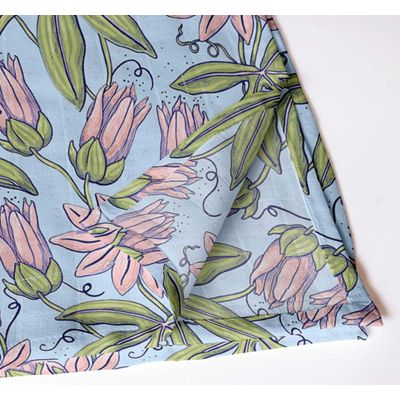 Guardanapos de Musselina de Algodão Azul com Estampa Bloom & Vine, 12 Unid., 51x51 cm, Textura Self-Check, Laváveis - Vargottam 50,8 Cm × 50,8 Cm – Pacote Com 12 Peças / Azul