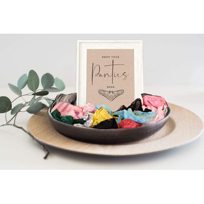 Pacote com 50 Cartões Rústicos de Papel Kraft Quadrados em Branco para Jogos, Chá de Noiva, Despedida de Solteira e Casamento - Inkdotpot 8,89 Cm × 6,35 Cm / Bege - Jogos de Festa