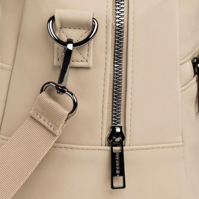 Lancheira Térmica Feminina Executiva Donna Fendi U / Fendi