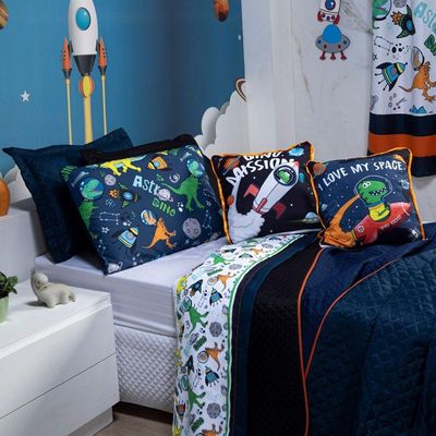 Kit Cobre Leito Colcha Solteiro Astrodino Azul Marinho/preto Dupla Face Com Almofadas Estampadas 05 Peças