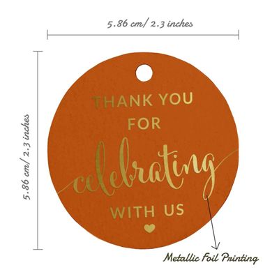 Etiqueta Metalizada para Garrafa Obrigado por Celebrar Conosco - Chá de Noiva/Bebê, Aposentadoria, Casamento, Aniversário - Inkdotpot 100 Etiquetas Metalizadas / Laranja - Dourado