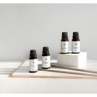 Difusor Elétrico De Cerâmica + óleo Concentrado Flor De Laranjeira 20ml Lenvie