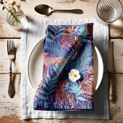 Guardanapos de Algodão Tropical Wild Cat, Conjunto de 12, 51x51 cm, Roxo, Duráveis e Absorventes, Lavável na Máquina - Vargottam 50,8 Cm × 50,8 Cm – Pacote Com 12 Peças / Roxo