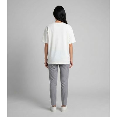 Blusa Feminina Com Estampa Localizada Infinita Cor Bege GG / Bege