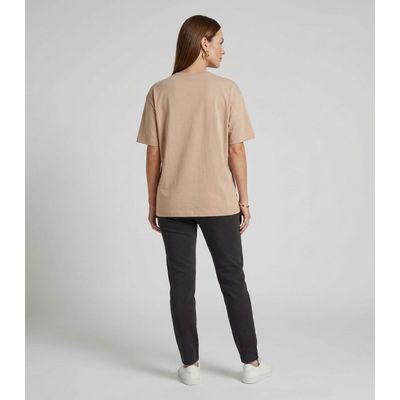 Blusa Feminina Com Estampa Localizada Infinita Cor Marrom M / Marrom