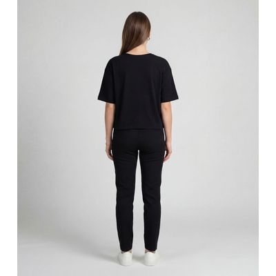 Blusa Feminina Com Estampa Localizada Infinita Cor Preto P / Preto