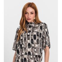 Blusa Feminina Estampada Gola Alta Endless Preto