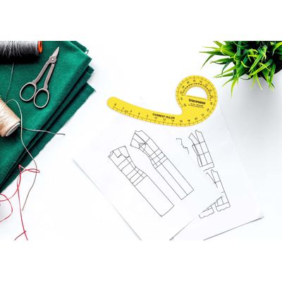 Conjunto de 10 Réguas Métricas Francesas de Costura Plásticas em Formato Curvo para Designers e Alfaiates - Traceease Amarelo
