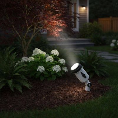 Luminária Espeto Bivolt Branco Projetor em Termoplástico E27 Summer Dital