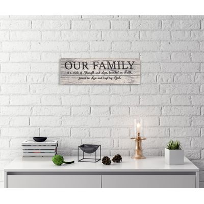 Tela Esticada Rústica: Nossa Família É Um Círculo de Força; Fundada na Fé, Unida no Amor, Mantida por Deus, Juntos para Sempre - Inkdotpot 20,32 Cm × 60,96 Cm / Cinza