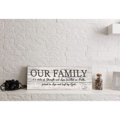Tela Esticada Rústica: Nossa Família É Um Círculo de Força; Fundada na Fé, Unida no Amor, Mantida por Deus, Juntos para Sempre - Inkdotpot 20,32 Cm × 60,96 Cm / Cinza