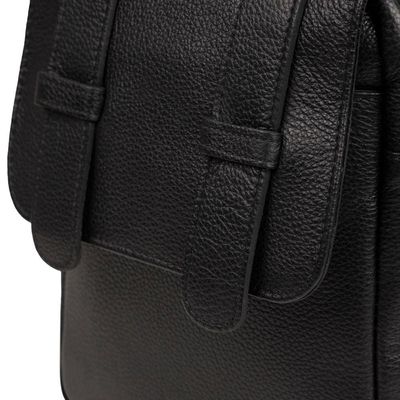 Shoulder Bag Masculina de Couro Leme Preta U / Preto