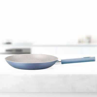 Frigideira Intense 24cm Alumínio Antiaderente Cabo Soft Touch Euro Home Azul