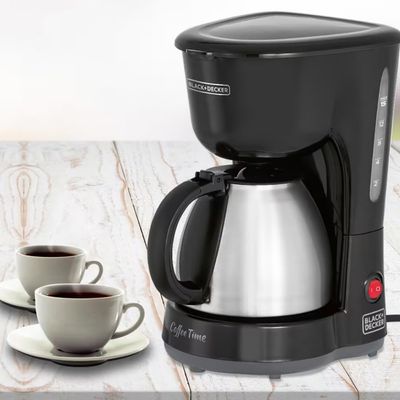 Cafeteira Elétrica CM15 15 Cafés Jarra em Inox Black+Decker Preto com Inox / 110V