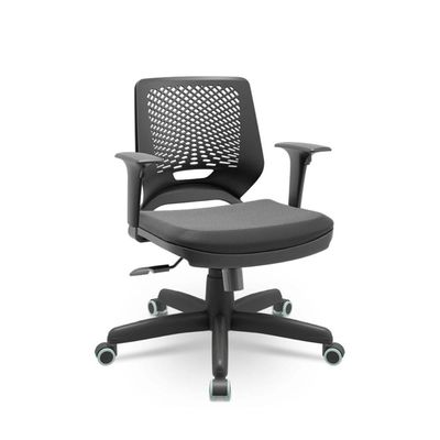 Cadeira Escritório Beezi Giratória PU Vinil Preto Braços Reguláveis Plaxmetal
