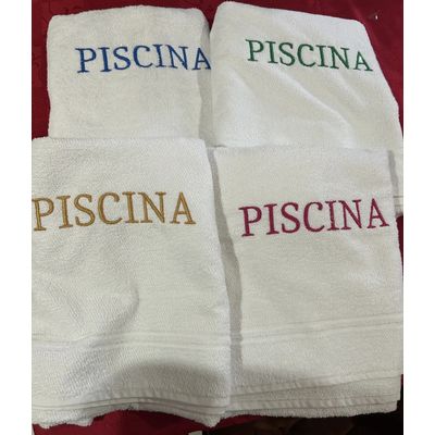 Toalha De Banho Soft Plus - Bordada P/ Piscina Personalizada - variaçoes Dach Azul