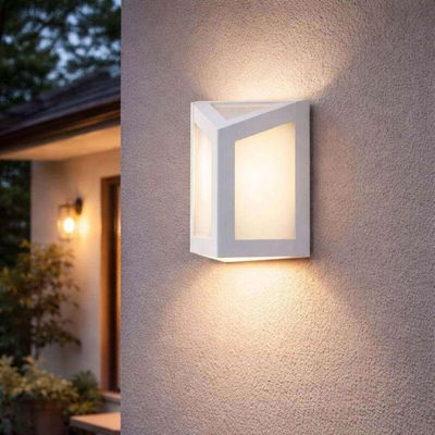 Kit 8 Arandelas Parede Triangular Branco Luminárias Lente Leitosa Muro E27 Dital