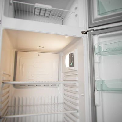 Geladeira Consul Duplex Cycle Defrost 332L Prateleiras Ajustáveis Gaveta Legumes CRD37MB Branco 220V