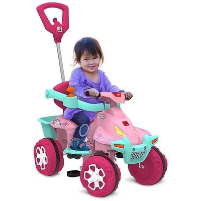 Veículo para Bebê Smart Quad Passeio e Pedal Haste Direcionável Rosa Bandeirante